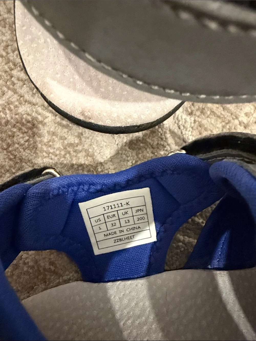 Kids Unisex Blue/Gray Summer Athletic Water Sandals/ Size Little Kid 1/ Like New